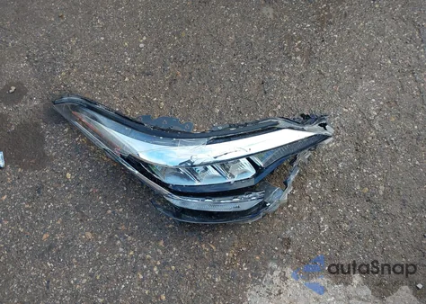 2020 Toyota C-Hr Le z USA, uszkodzony, nr VIN JTNKHMBX8L1091399